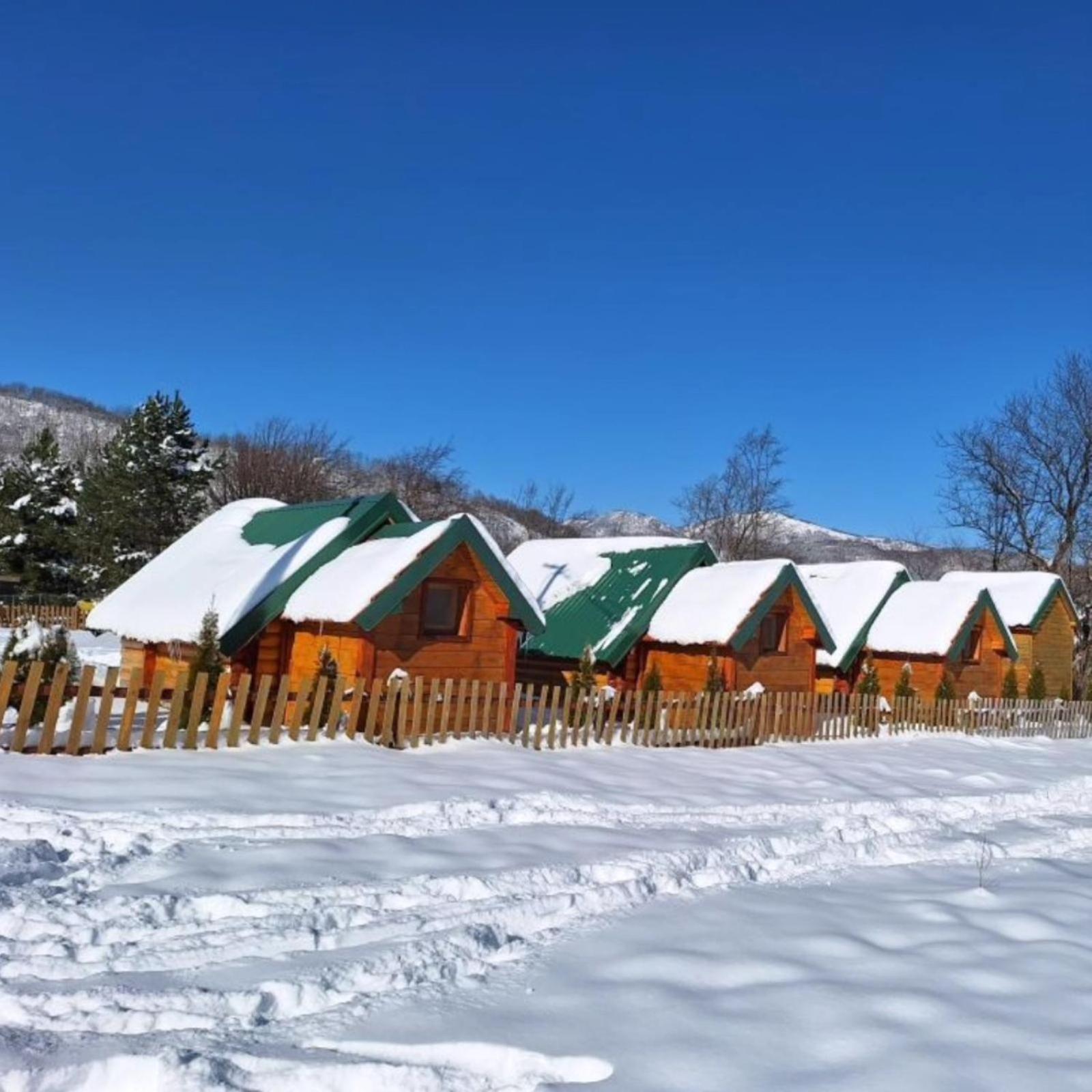 Konaci Oceva Zemlja Bungalovi Konaci Oceva Zemlja Vikendica Mojkovac Exterior photo